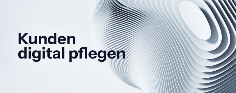 Abstrakte 3D-Skulptur auf hellem Hintergrund mit dem schwarzen Schriftzug „Kunden digital pflegen". CRM im Vertrieb
